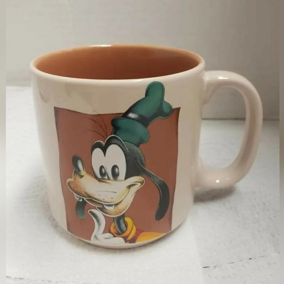 Vintage Disney Brown Goofy Coffee Mug Made In Thailand - Picture 1 of 4
